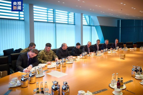 中国十大股票配资公司 乌接受类“北约第五条”安全保障，美乌“和平计划”磋商15日继续